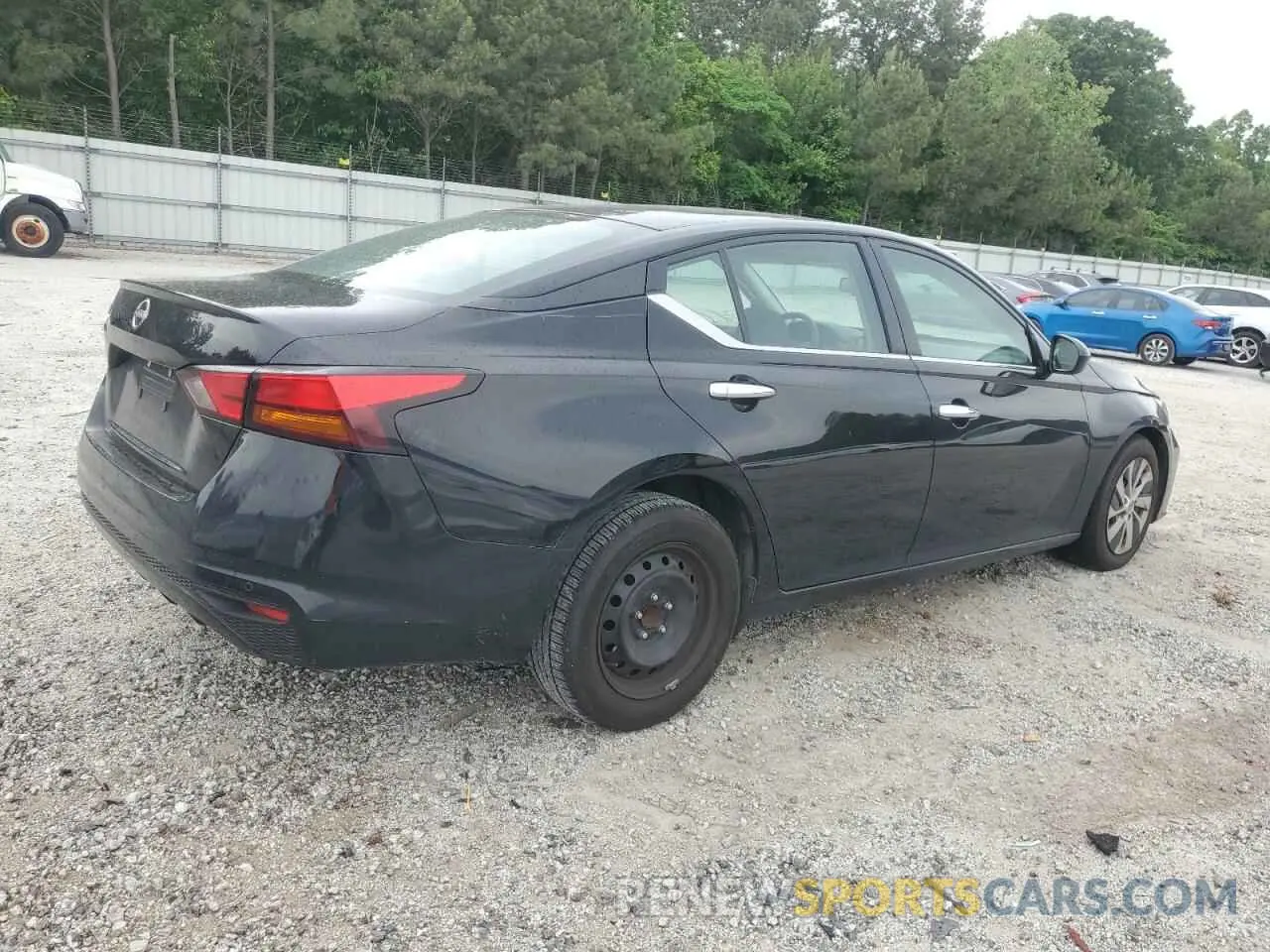 3 Photograph of a damaged car 1N4BL4BVXPN328688 NISSAN ALTIMA 2023