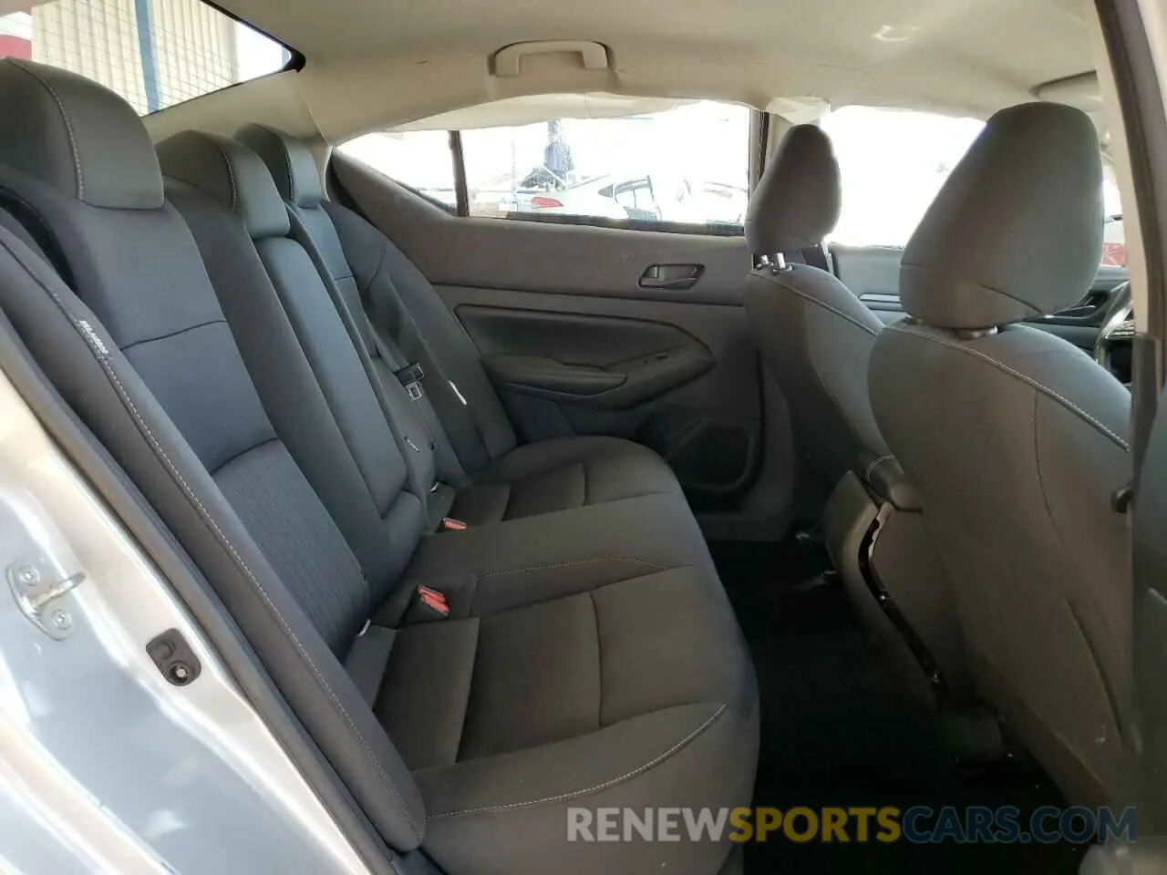 10 Фотография поврежденного автомобиля 1N4BL4BVXPN385697 NISSAN ALTIMA 2023