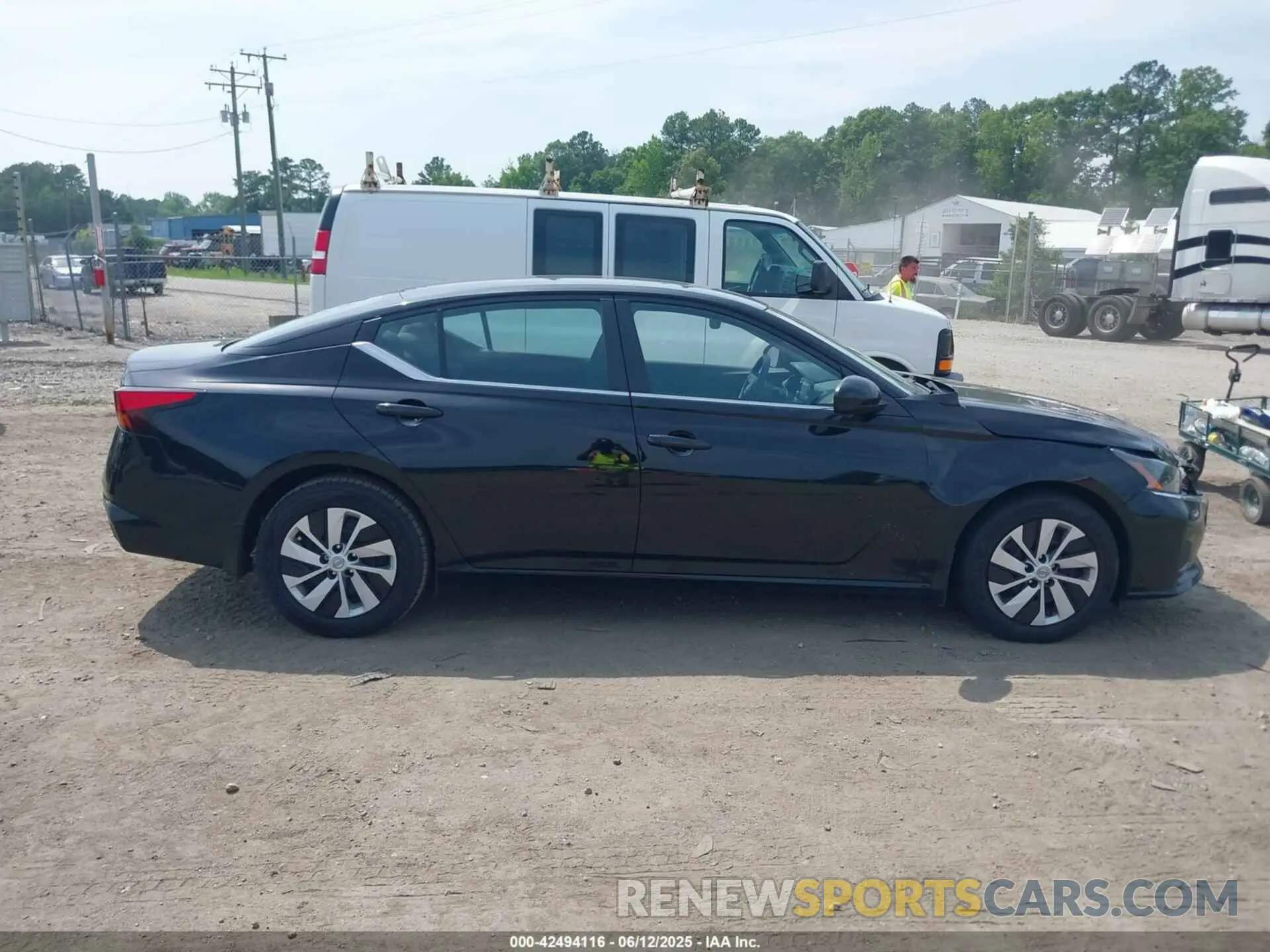 13 Photograph of a damaged car 1N4BL4BVXPN422733 NISSAN ALTIMA 2023