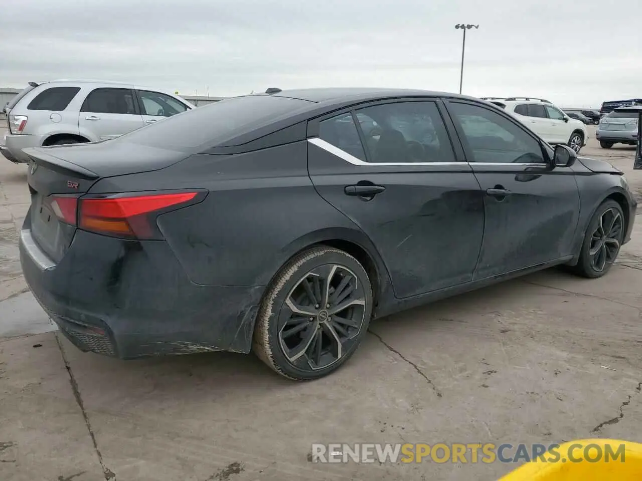3 Фотография поврежденного автомобиля 1N4BL4CV0PN350729 NISSAN ALTIMA 2023