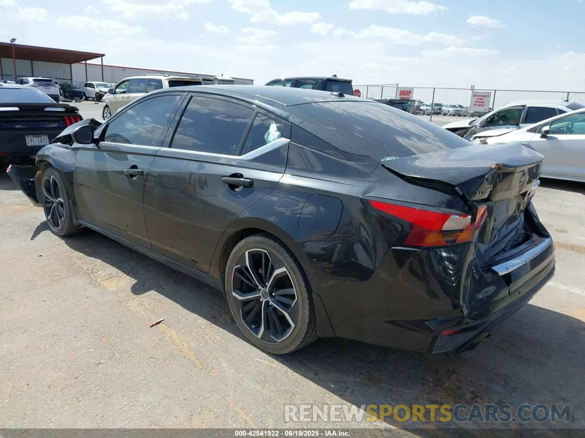 3 Photograph of a damaged car 1N4BL4CV1PN342722 NISSAN ALTIMA 2023