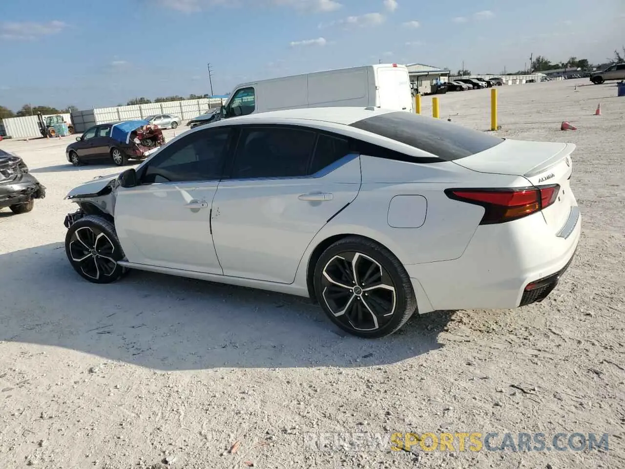 2 Фотография поврежденного автомобиля 1N4BL4CV2PN378130 NISSAN ALTIMA 2023