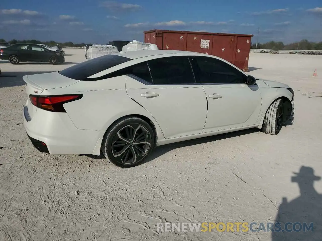 3 Фотография поврежденного автомобиля 1N4BL4CV2PN378130 NISSAN ALTIMA 2023