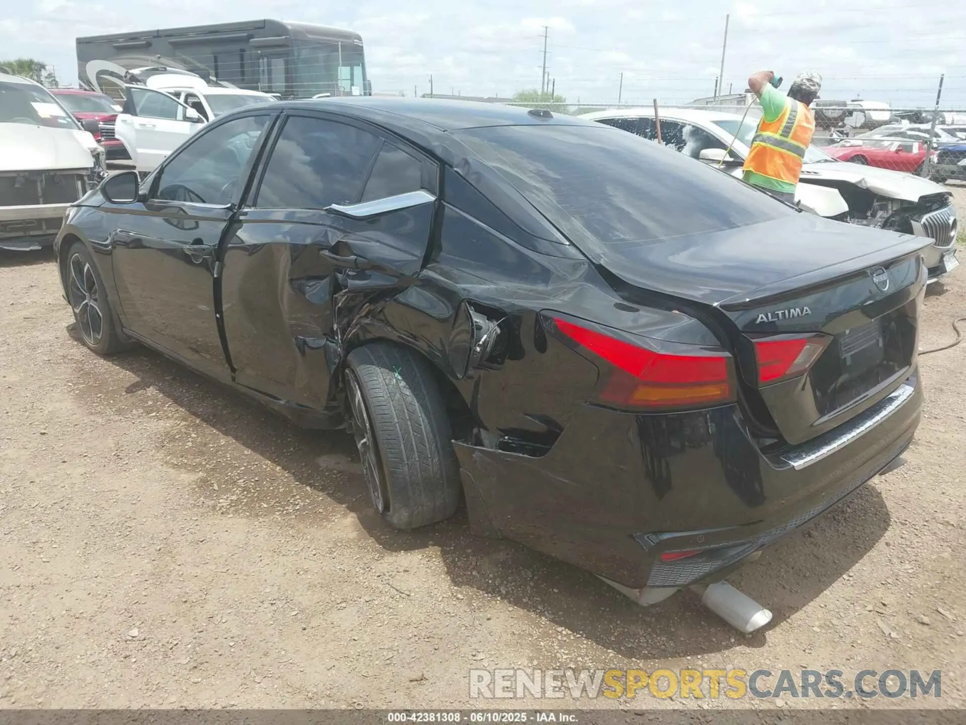 6 Photograph of a damaged car 1N4BL4CV2PN424880 NISSAN ALTIMA 2023