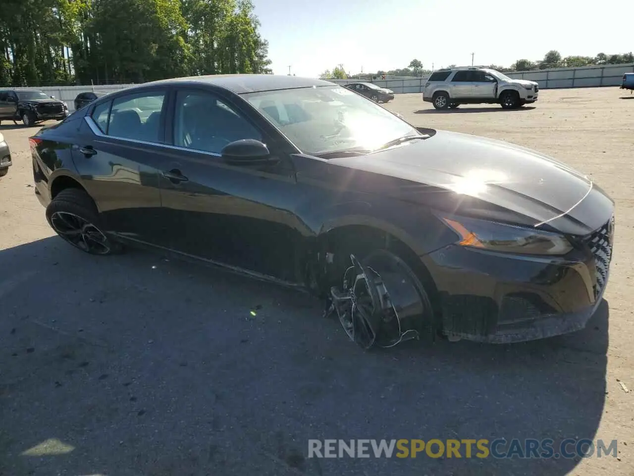 4 Photograph of a damaged car 1N4BL4CV3PN358176 NISSAN ALTIMA 2023