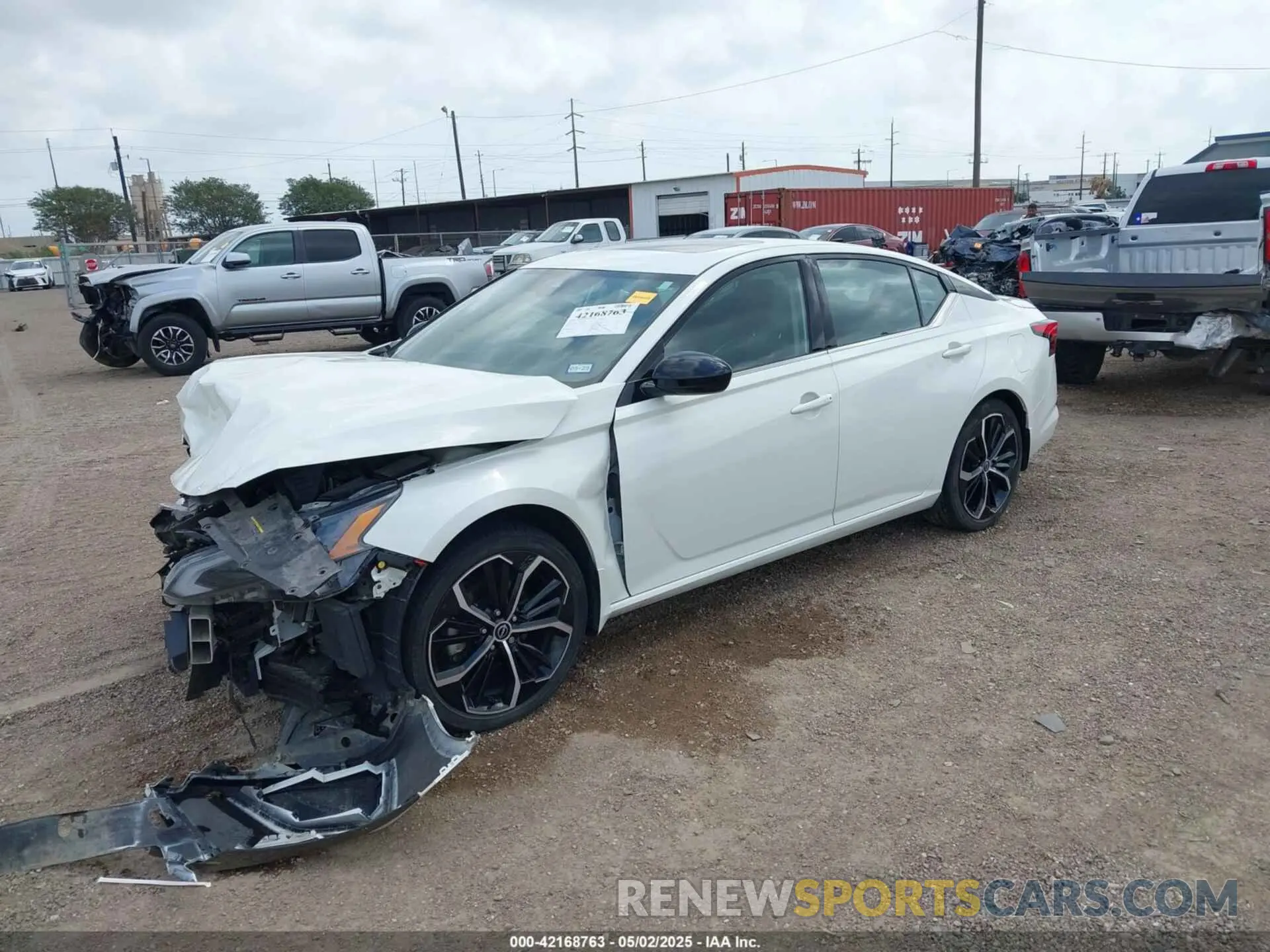 2 Фотография поврежденного автомобиля 1N4BL4CV3PN396779 NISSAN ALTIMA 2023