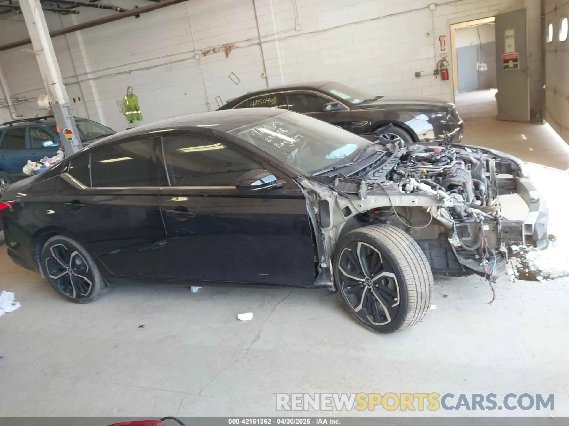 13 Photograph of a damaged car 1N4BL4CV3PN424077 NISSAN ALTIMA 2023