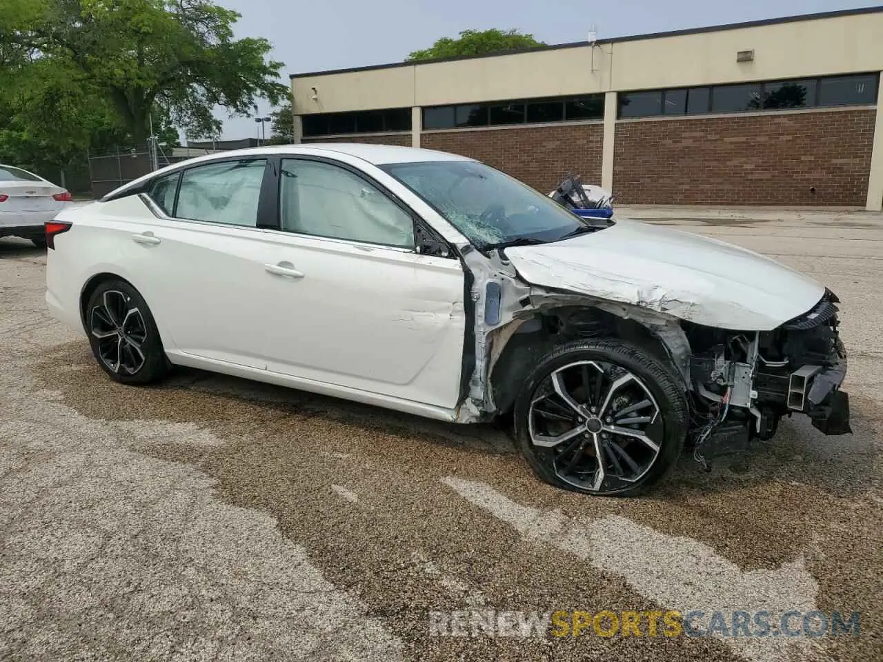 4 Photograph of a damaged car 1N4BL4CV4PN345095 NISSAN ALTIMA 2023