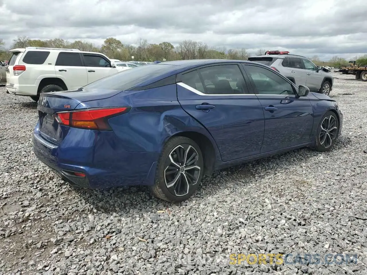 3 Фотография поврежденного автомобиля 1N4BL4CV4PN389646 NISSAN ALTIMA 2023