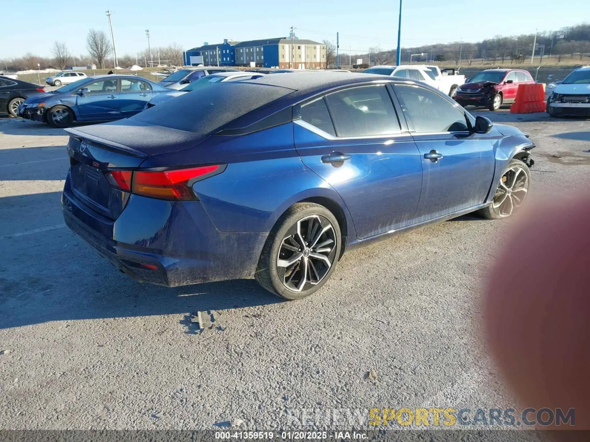 4 Фотография поврежденного автомобиля 1N4BL4CV5PN331478 NISSAN ALTIMA 2023