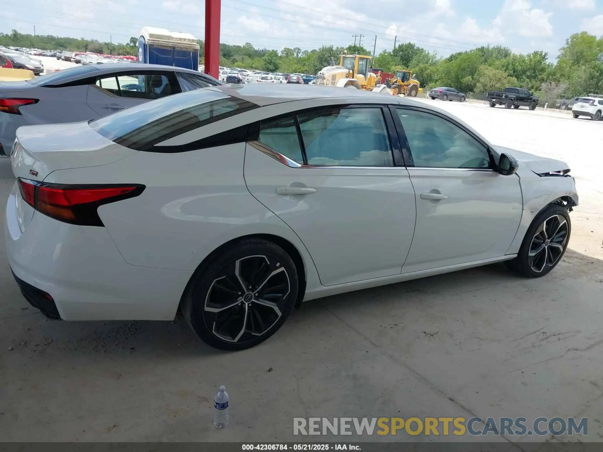 13 Photograph of a damaged car 1N4BL4CV5PN340441 NISSAN ALTIMA 2023