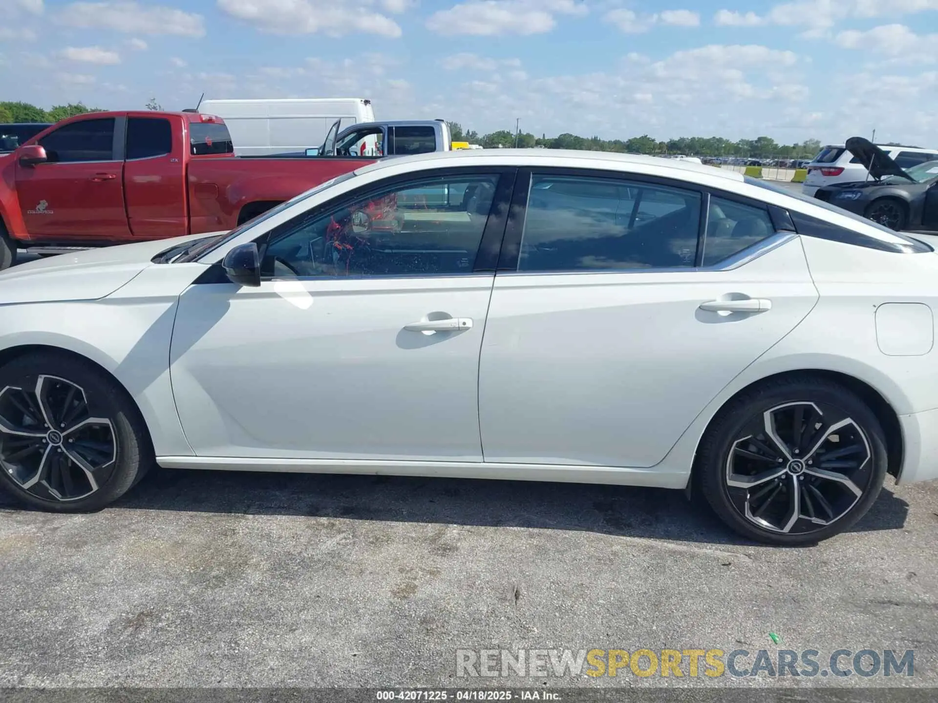 14 Фотография поврежденного автомобиля 1N4BL4CV5PN346367 NISSAN ALTIMA 2023