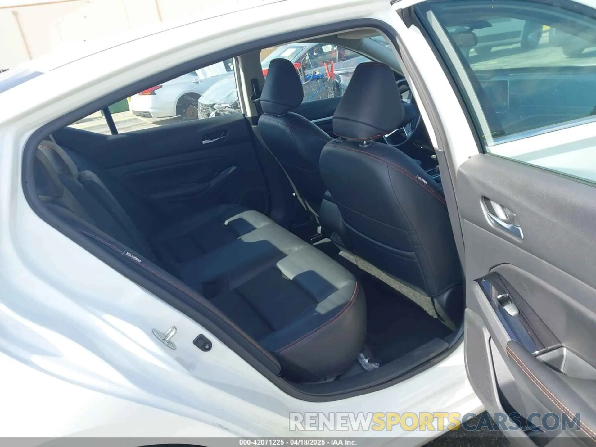 8 Фотография поврежденного автомобиля 1N4BL4CV5PN346367 NISSAN ALTIMA 2023