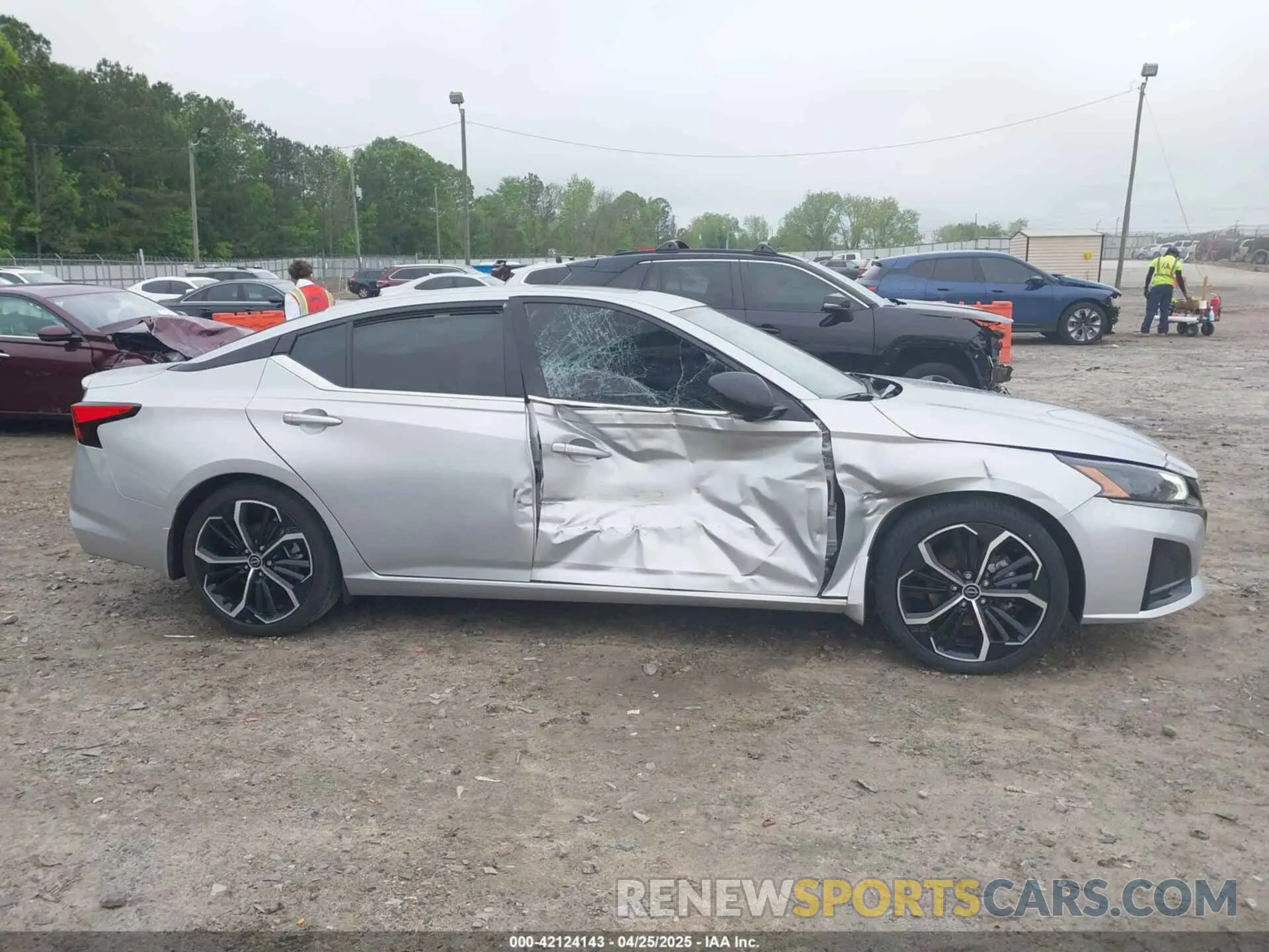 13 Photograph of a damaged car 1N4BL4CV5PN396542 NISSAN ALTIMA 2023