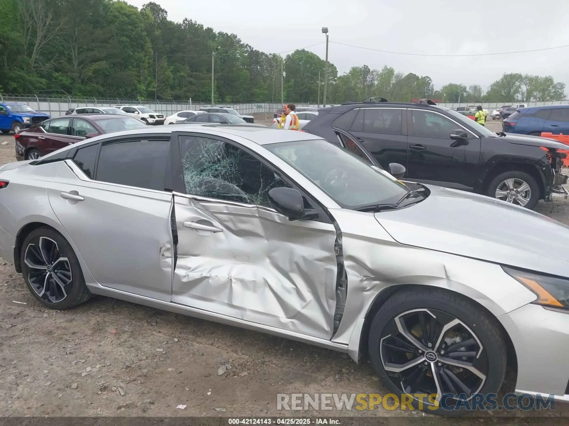 6 Photograph of a damaged car 1N4BL4CV5PN396542 NISSAN ALTIMA 2023