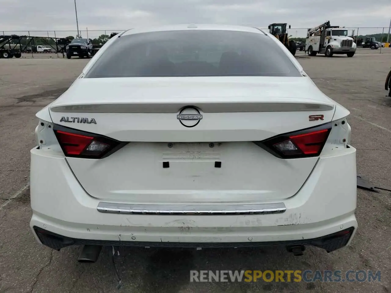 6 Photograph of a damaged car 1N4BL4CV7PN318537 NISSAN ALTIMA 2023