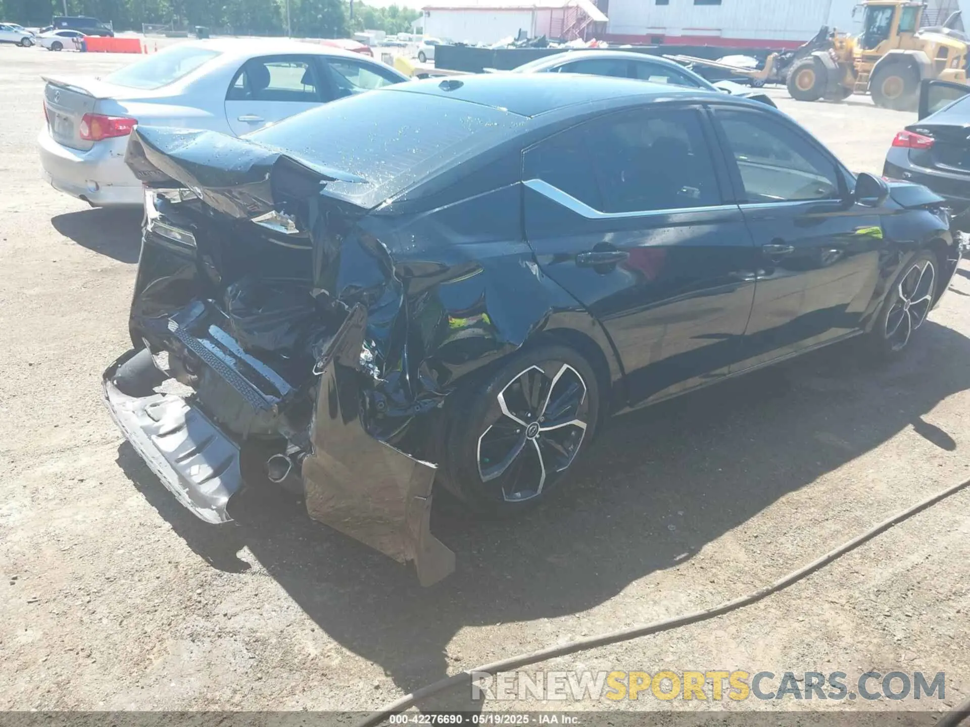 4 Photograph of a damaged car 1N4BL4CV8PN322354 NISSAN ALTIMA 2023