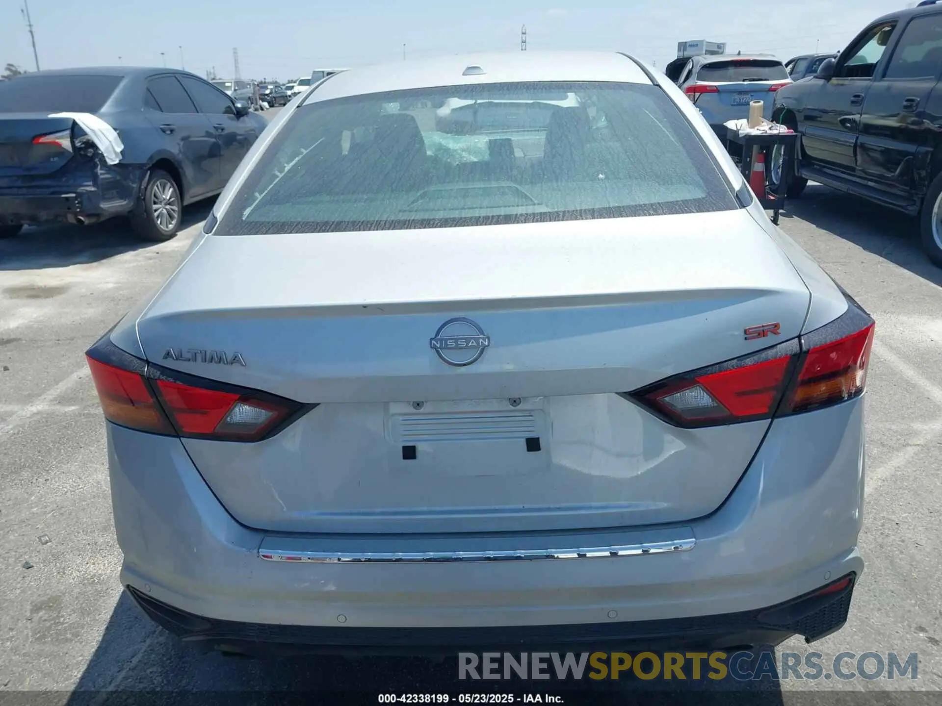 16 Photograph of a damaged car 1N4BL4CV9PN373586 NISSAN ALTIMA 2023
