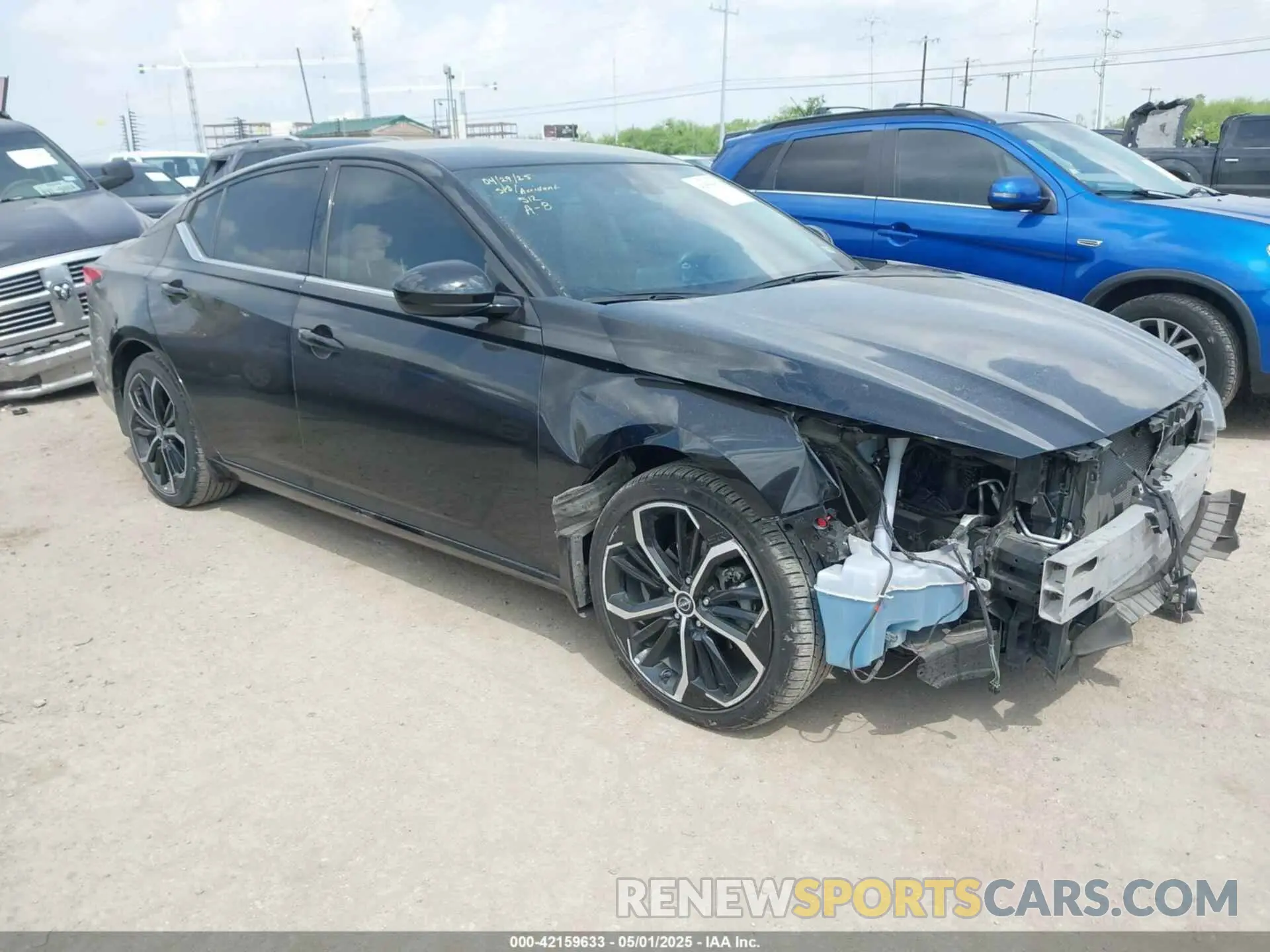 1 Photograph of a damaged car 1N4BL4CVXPN303417 NISSAN ALTIMA 2023