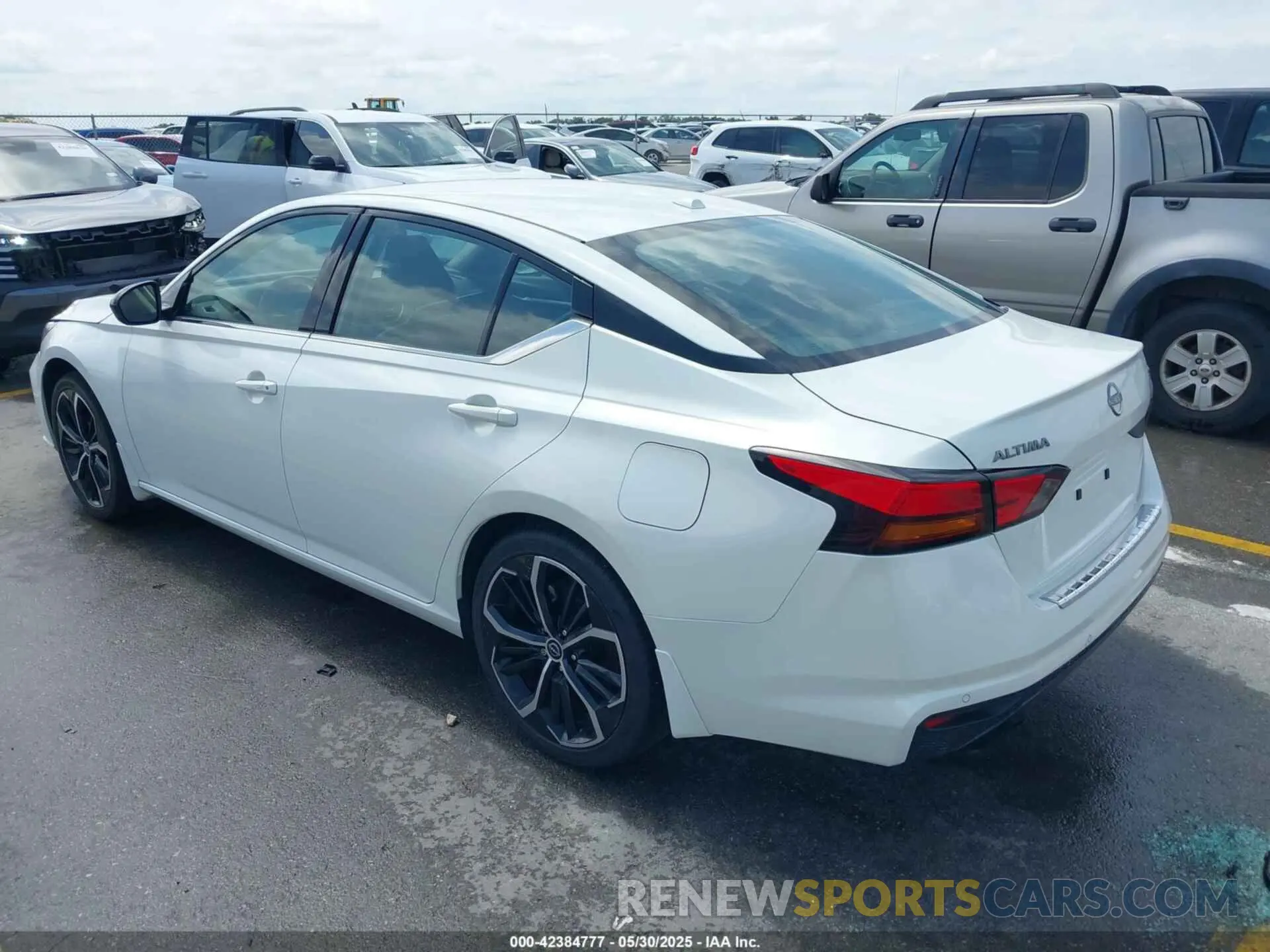3 Фотография поврежденного автомобиля 1N4BL4CVXPN355615 NISSAN ALTIMA 2023