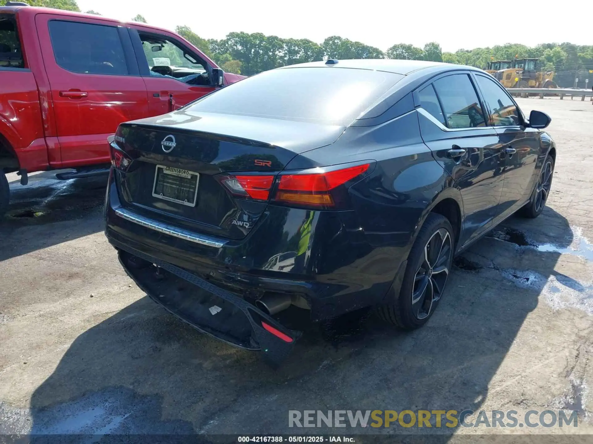 4 Фотография поврежденного автомобиля 1N4BL4CW1PN358296 NISSAN ALTIMA 2023