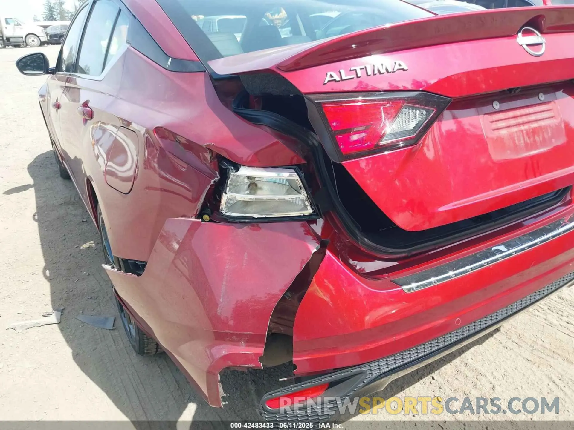 6 Photograph of a damaged car 1N4BL4CW2PN313822 NISSAN ALTIMA 2023