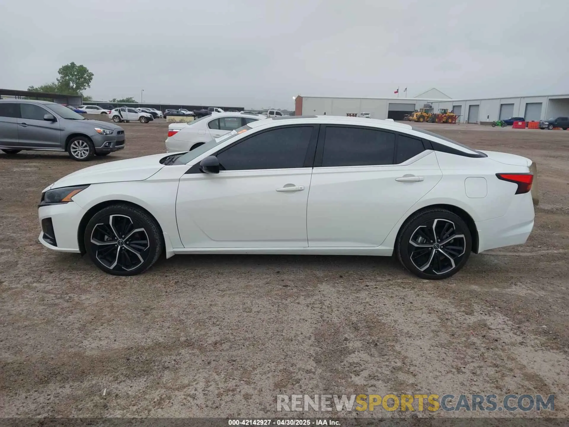 14 Фотография поврежденного автомобиля 1N4BL4CW2PN360266 NISSAN ALTIMA 2023