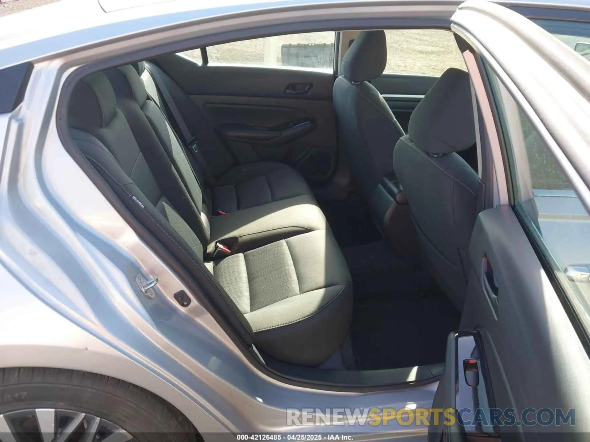 8 Photograph of a damaged car 1N4BL4DV0PN317115 NISSAN ALTIMA 2023