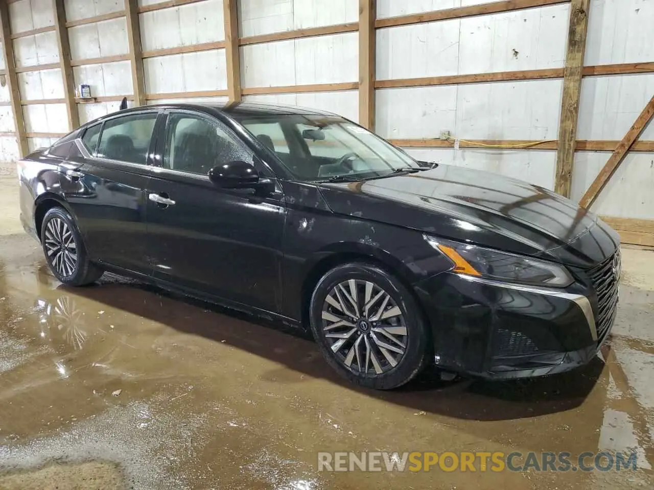 4 Photograph of a damaged car 1N4BL4DV0PN348090 NISSAN ALTIMA 2023