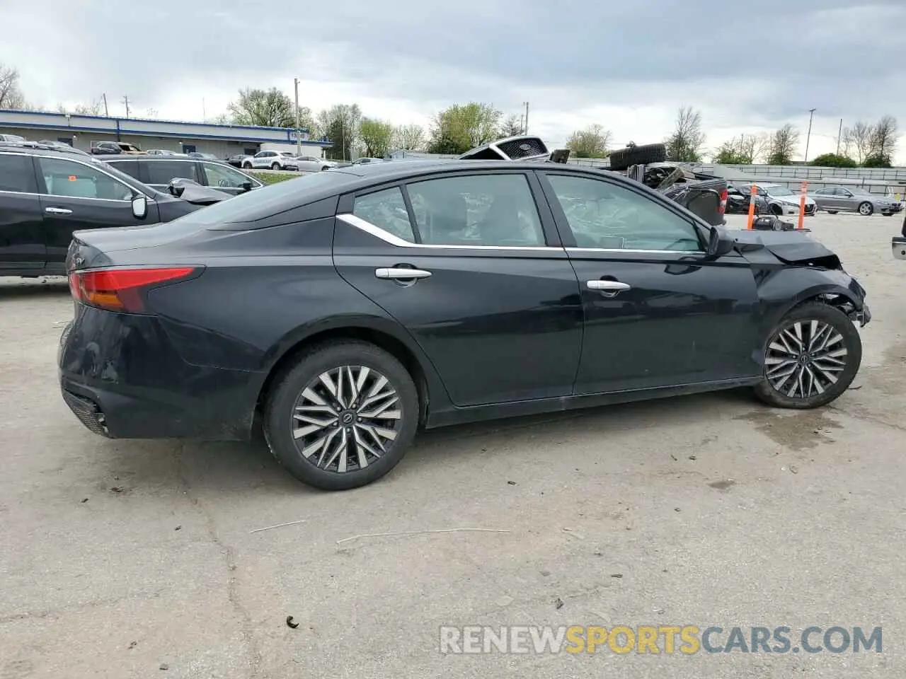 3 Photograph of a damaged car 1N4BL4DV0PN358375 NISSAN ALTIMA 2023