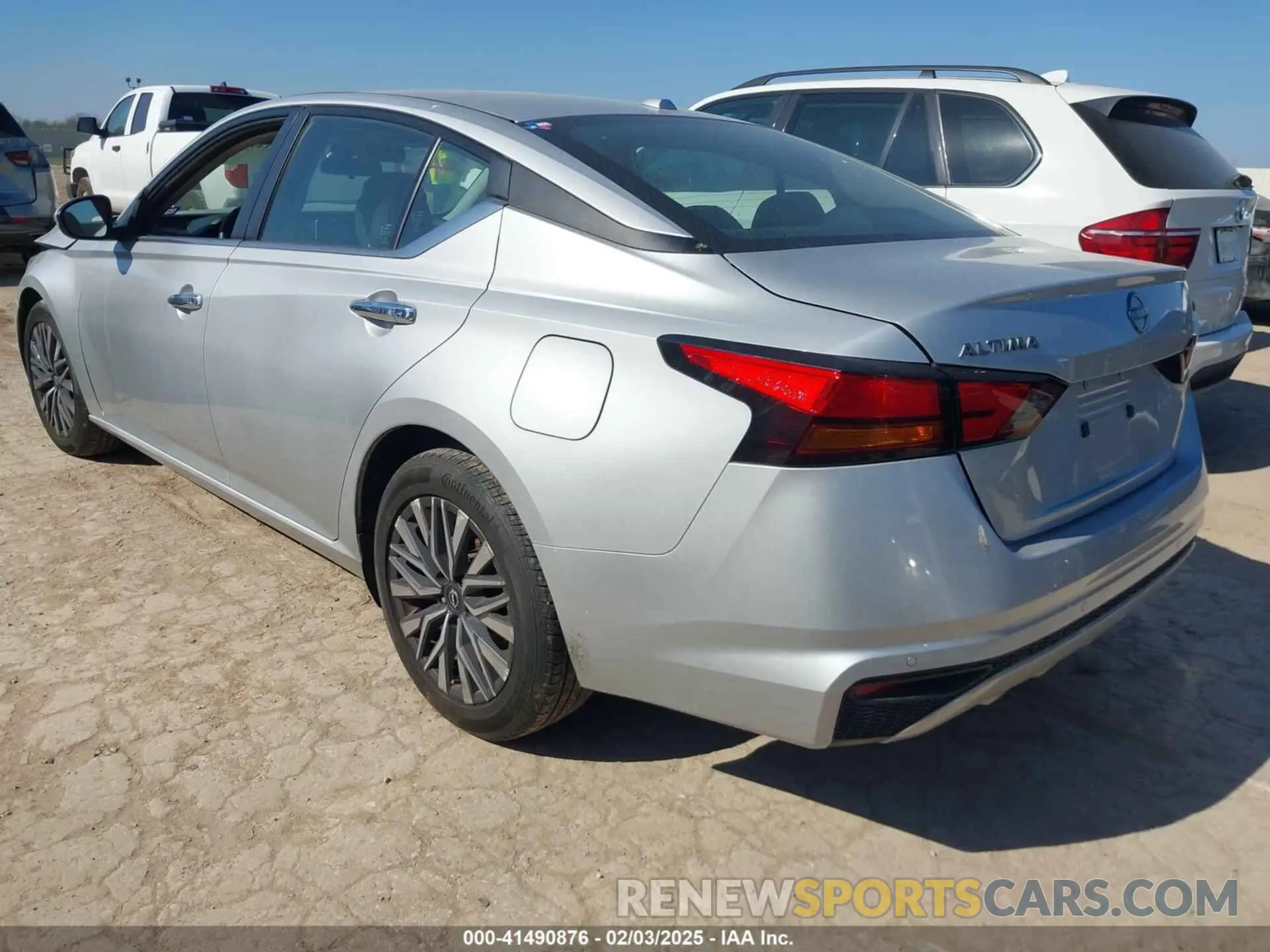 3 Фотография поврежденного автомобиля 1N4BL4DV0PN364984 NISSAN ALTIMA 2023