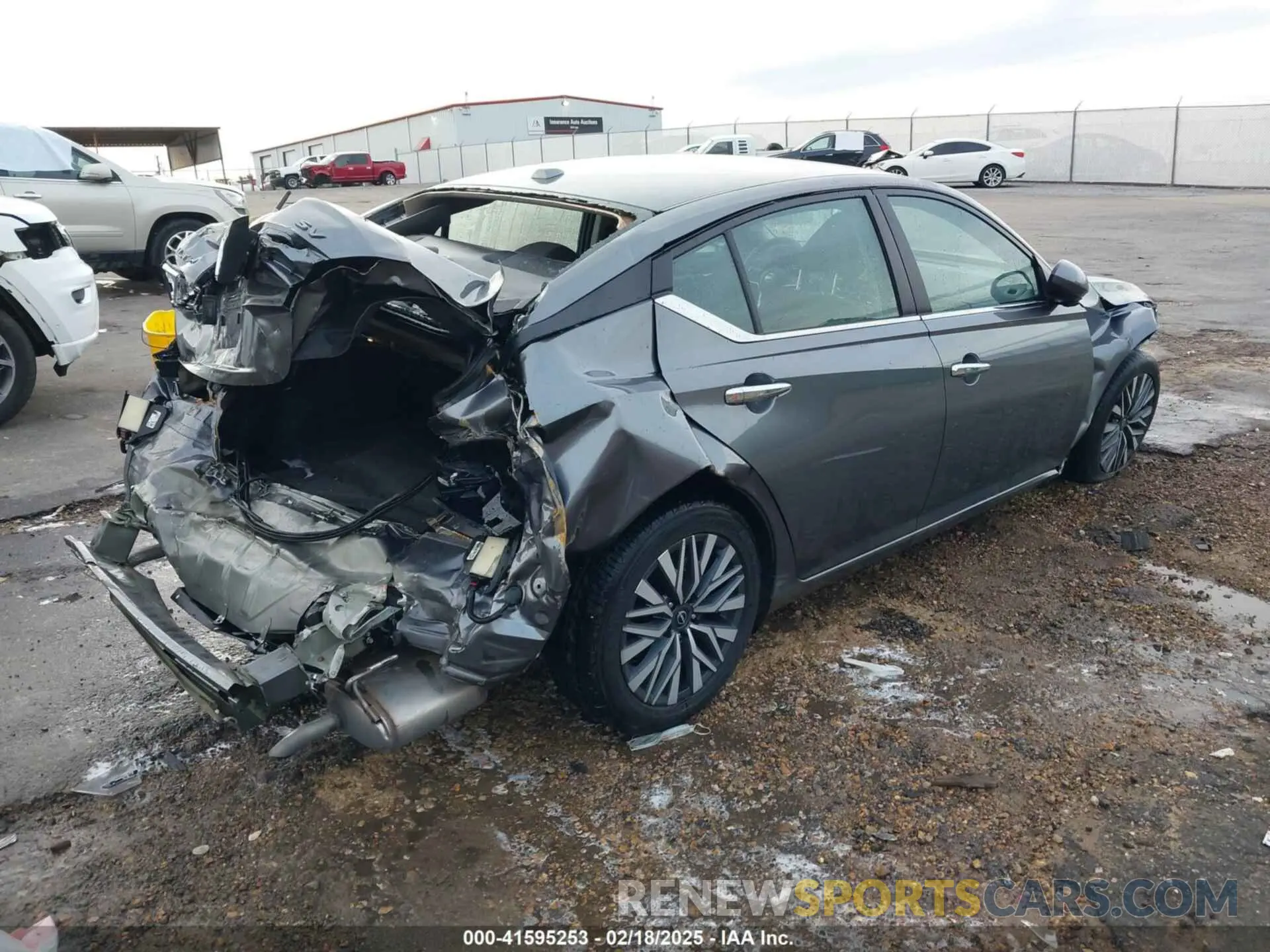 4 Фотография поврежденного автомобиля 1N4BL4DV0PN398732 NISSAN ALTIMA 2023