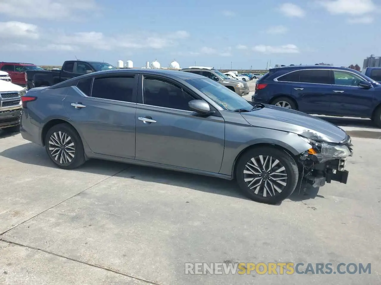 4 Photograph of a damaged car 1N4BL4DV1PN310108 NISSAN ALTIMA 2023