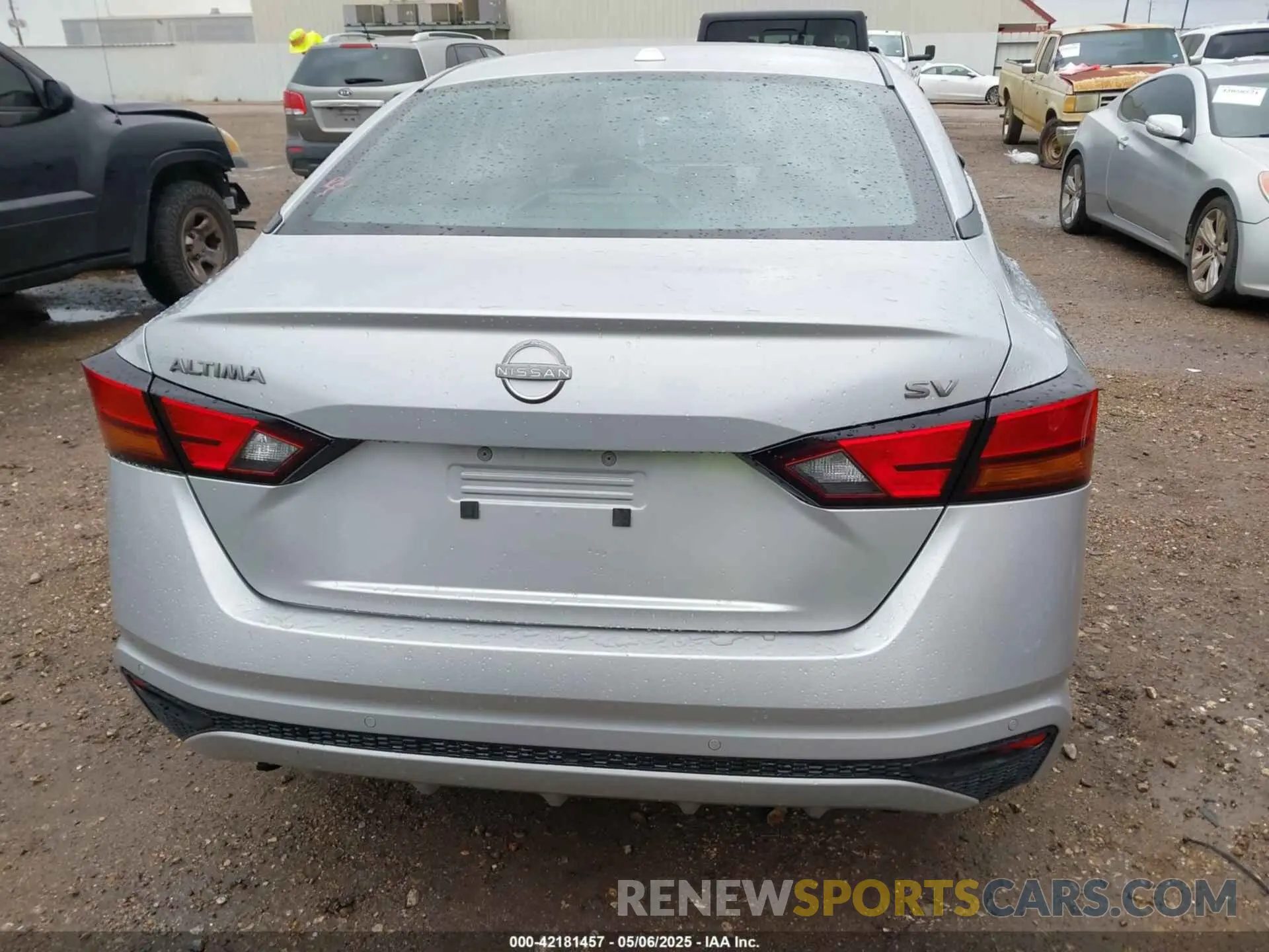 16 Photograph of a damaged car 1N4BL4DV1PN362905 NISSAN ALTIMA 2023