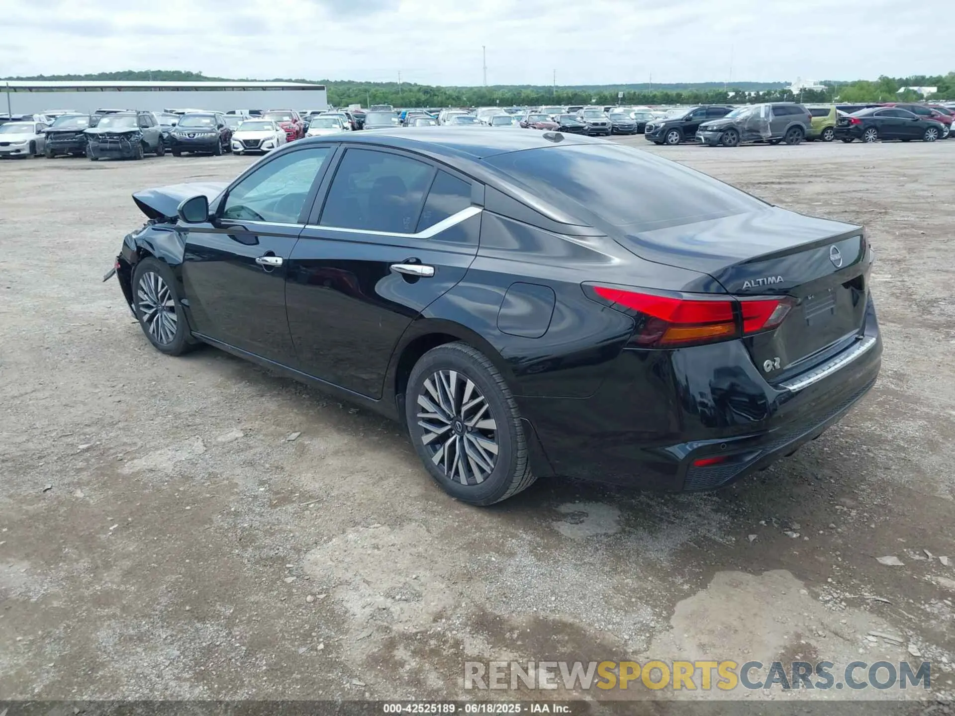 3 Фотография поврежденного автомобиля 1N4BL4DV2PN301997 NISSAN ALTIMA 2023