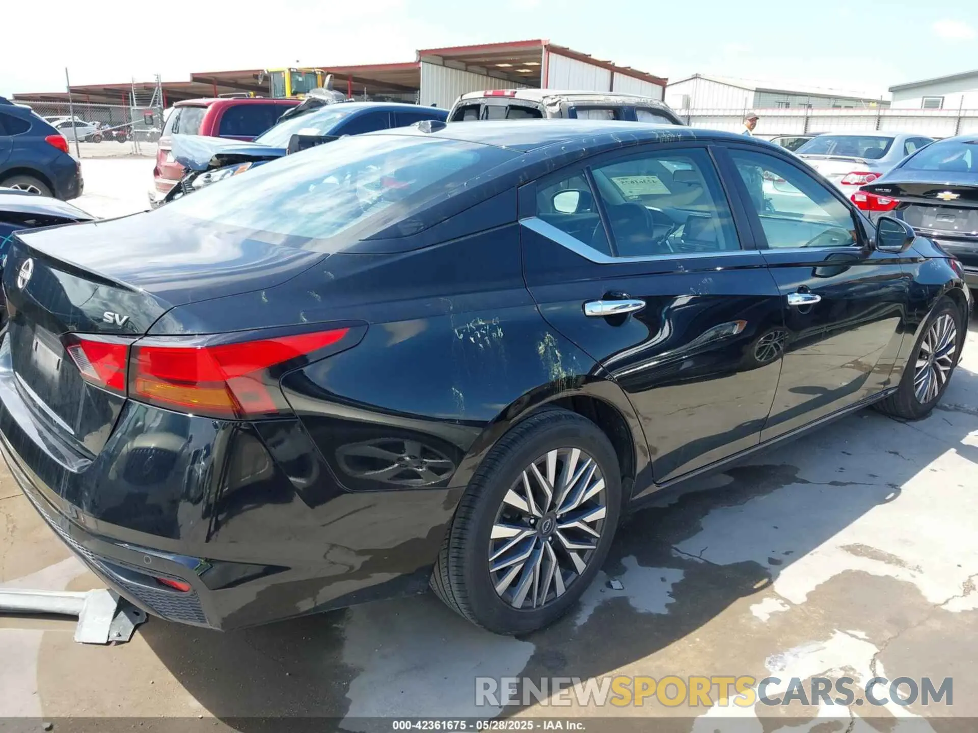 4 Photograph of a damaged car 1N4BL4DV2PN348799 NISSAN ALTIMA 2023