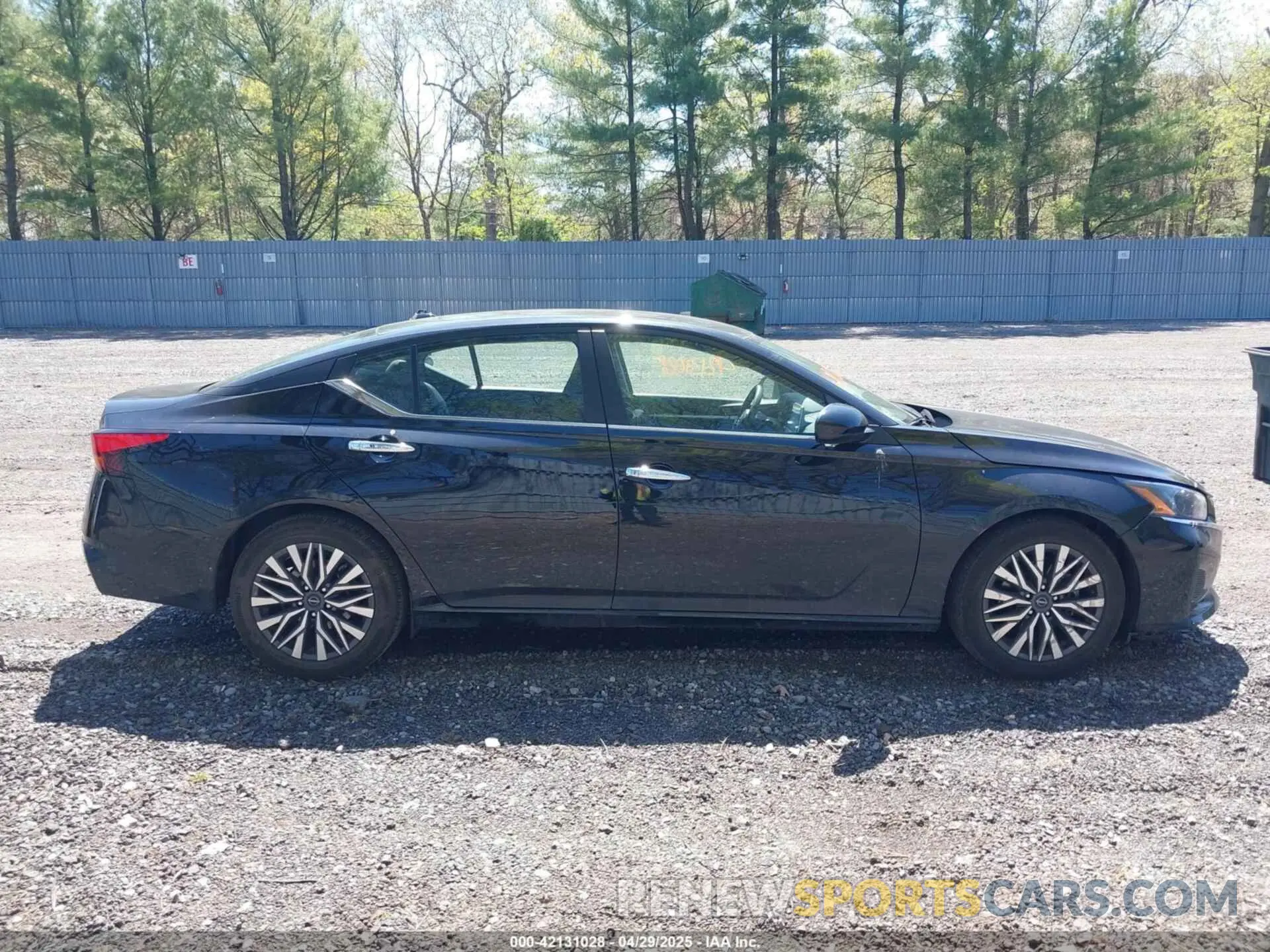 13 Photograph of a damaged car 1N4BL4DV2PN370625 NISSAN ALTIMA 2023