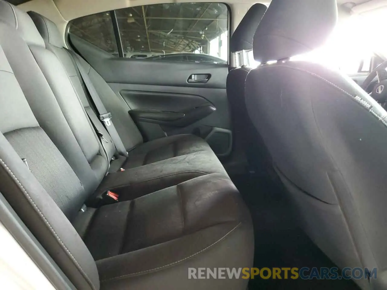 10 Photograph of a damaged car 1N4BL4DV3PN336211 NISSAN ALTIMA 2023