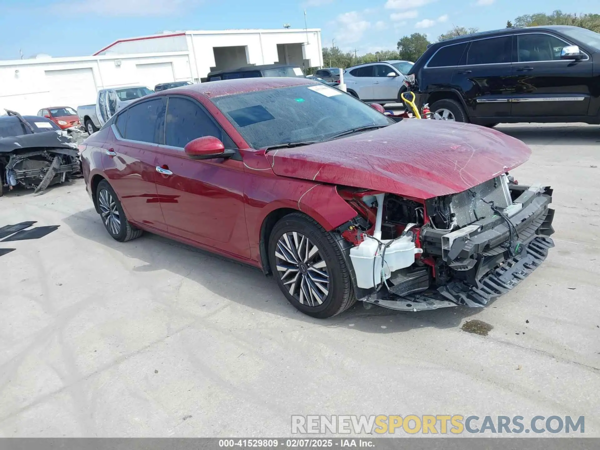 1 Фотография поврежденного автомобиля 1N4BL4DV3PN391368 NISSAN ALTIMA 2023