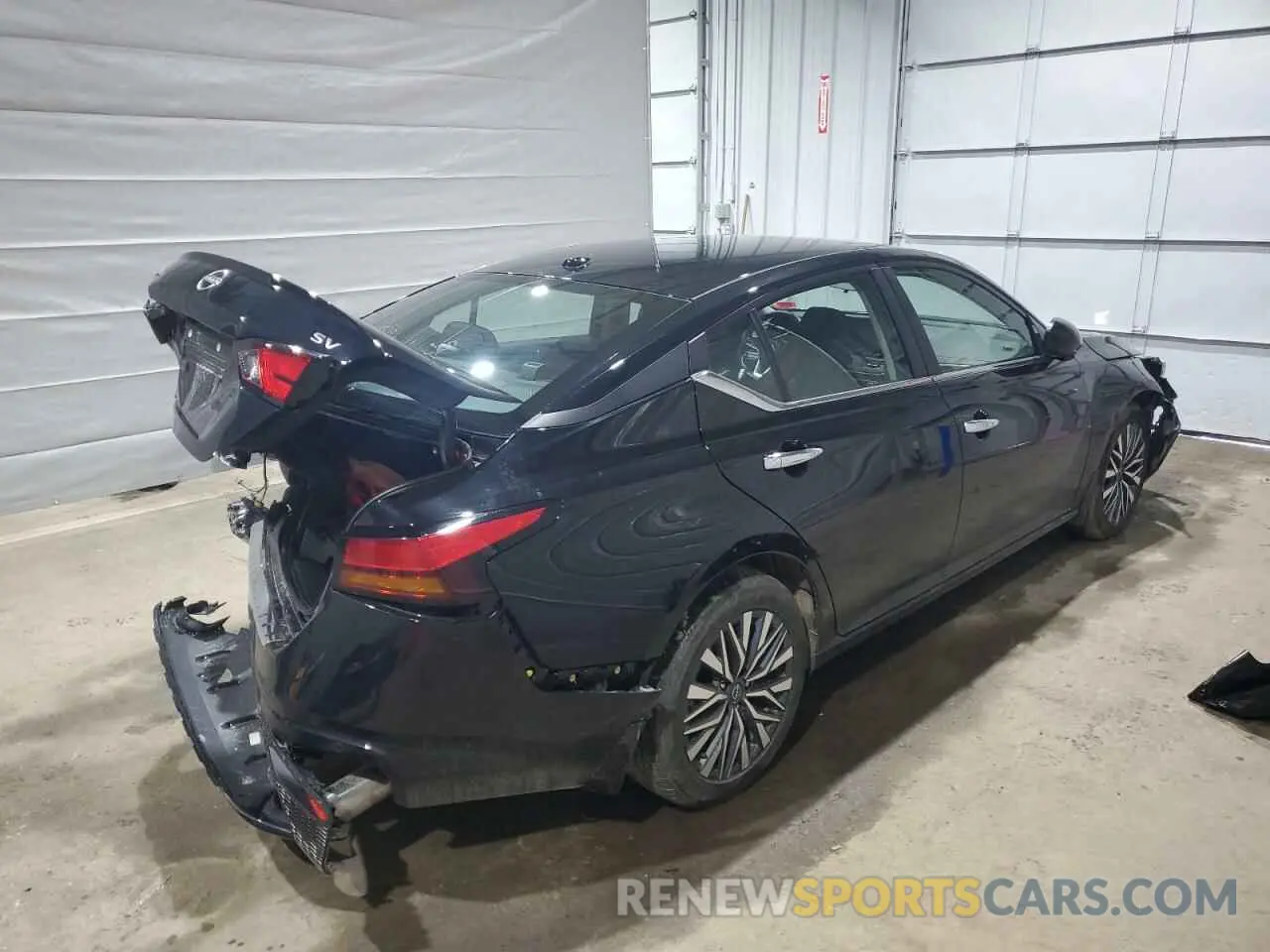 3 Фотография поврежденного автомобиля 1N4BL4DV3PN415989 NISSAN ALTIMA 2023