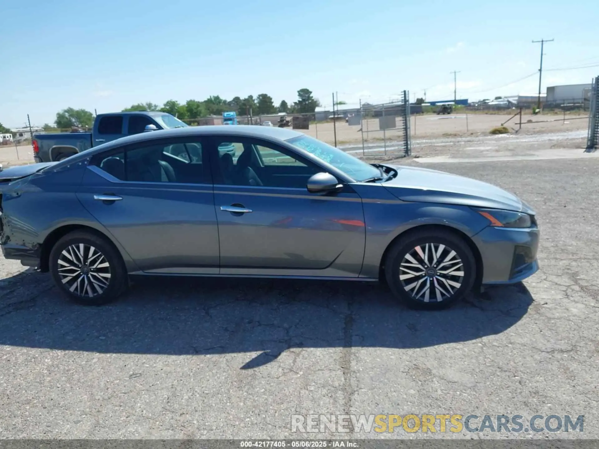 13 Photograph of a damaged car 1N4BL4DV4PN368004 NISSAN ALTIMA 2023