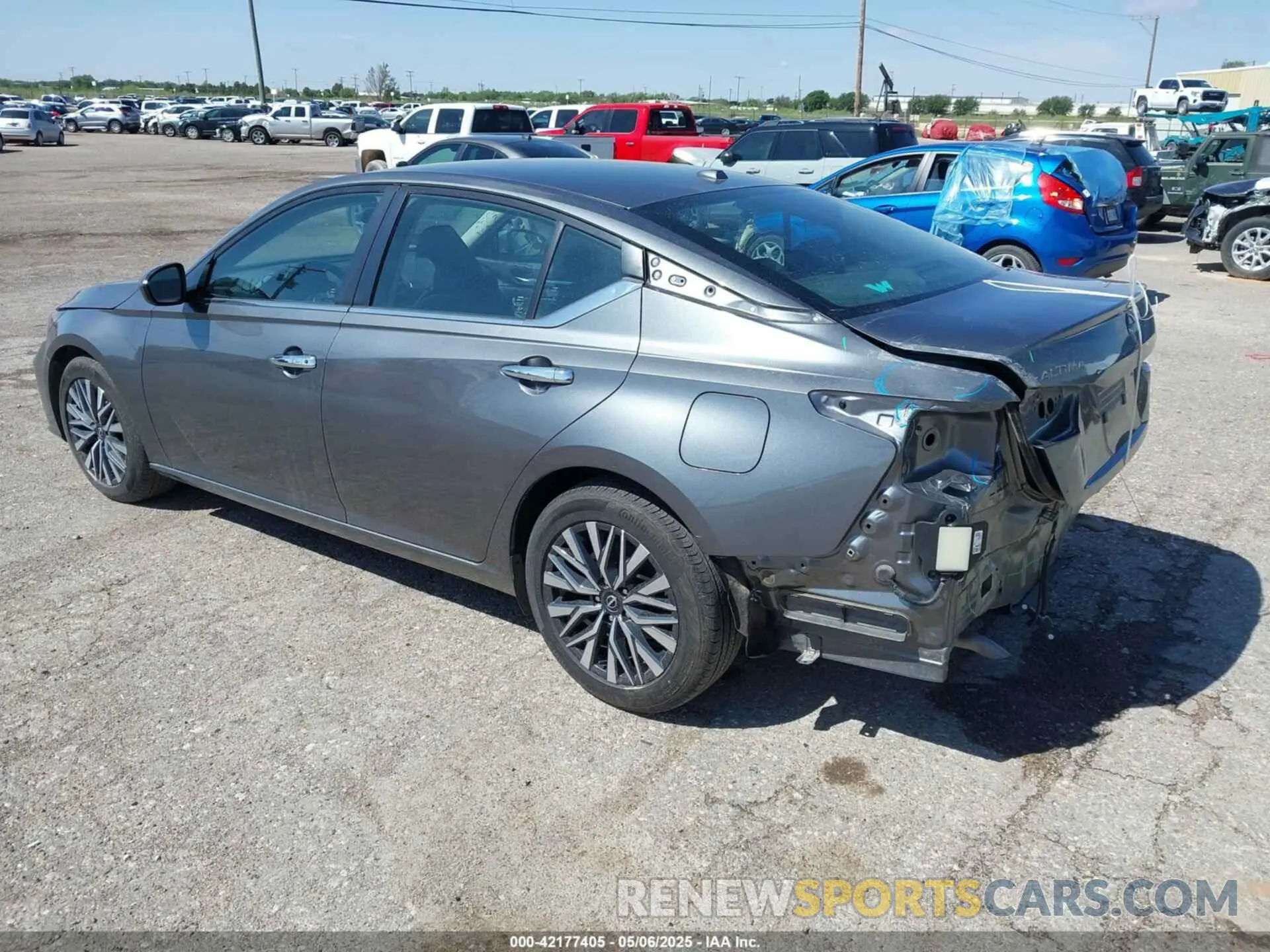 3 Photograph of a damaged car 1N4BL4DV4PN368004 NISSAN ALTIMA 2023