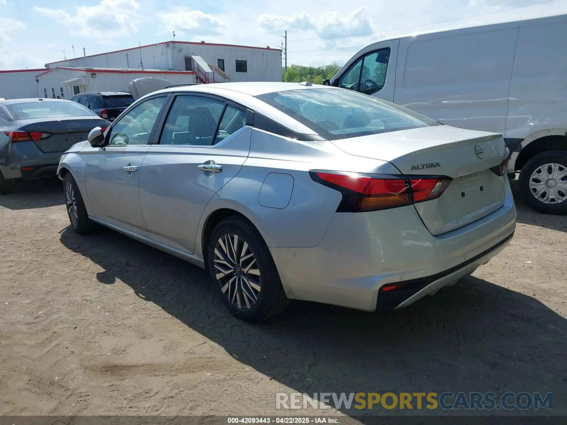 3 Фотография поврежденного автомобиля 1N4BL4DV5PN384826 NISSAN ALTIMA 2023
