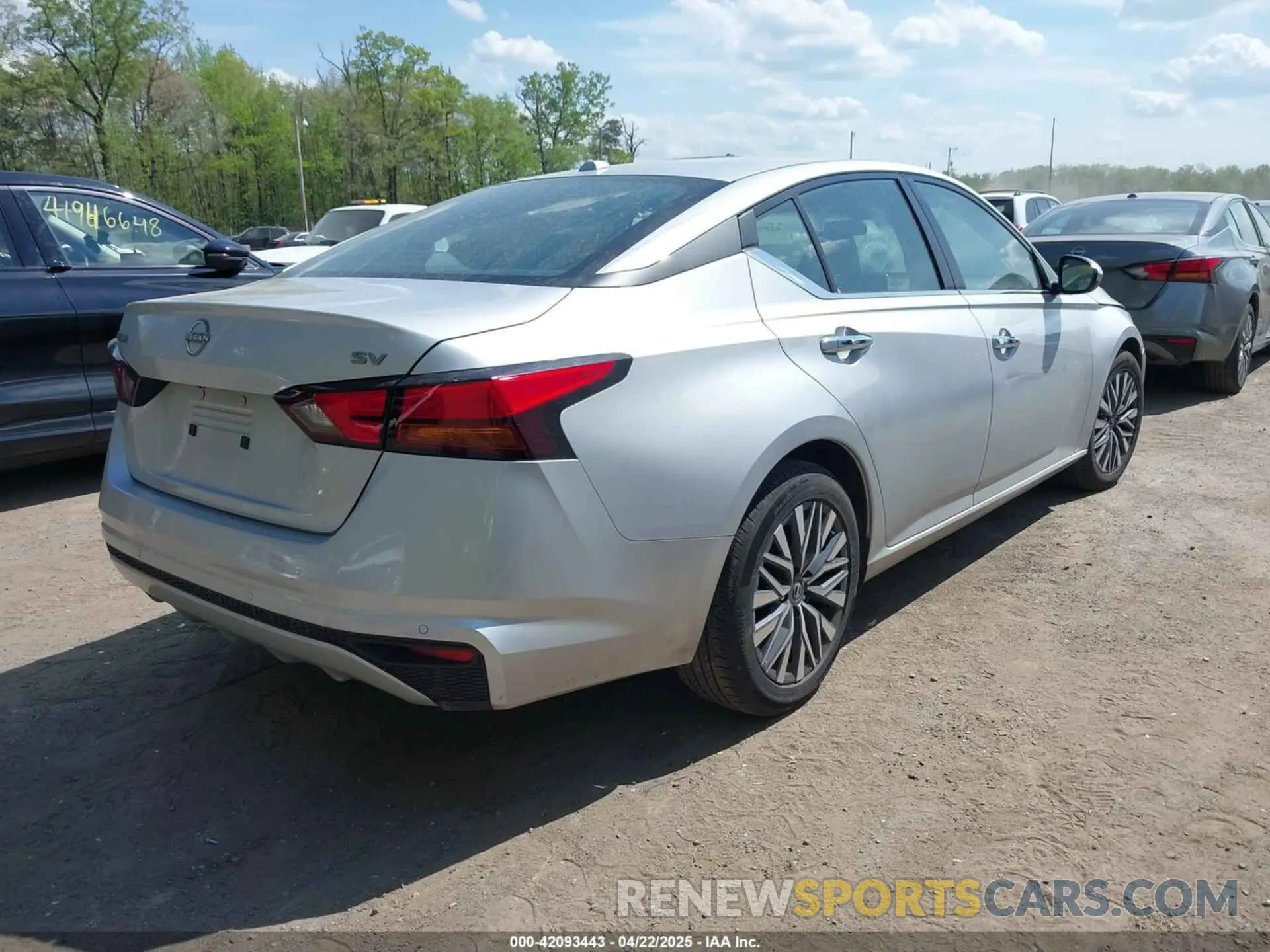 4 Фотография поврежденного автомобиля 1N4BL4DV5PN384826 NISSAN ALTIMA 2023