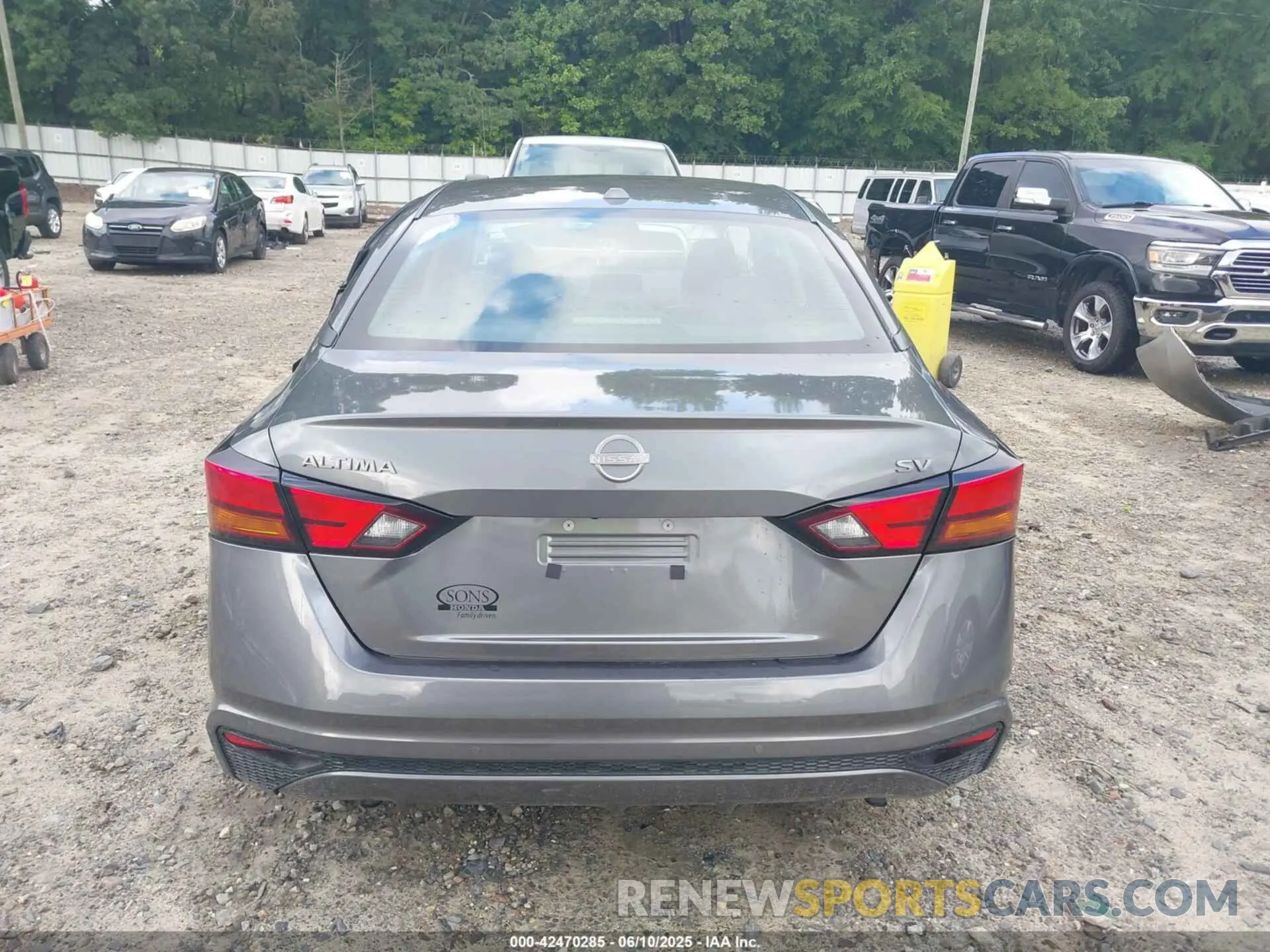 16 Photograph of a damaged car 1N4BL4DV5PN386768 NISSAN ALTIMA 2023