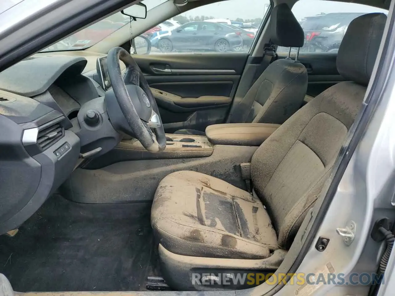 7 Photograph of a damaged car 1N4BL4DV6PN310668 NISSAN ALTIMA 2023