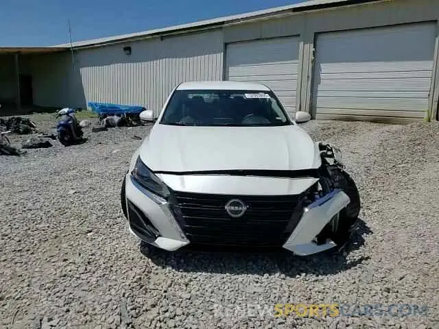 13 Photograph of a damaged car 1N4BL4DV6PN343332 NISSAN ALTIMA 2023