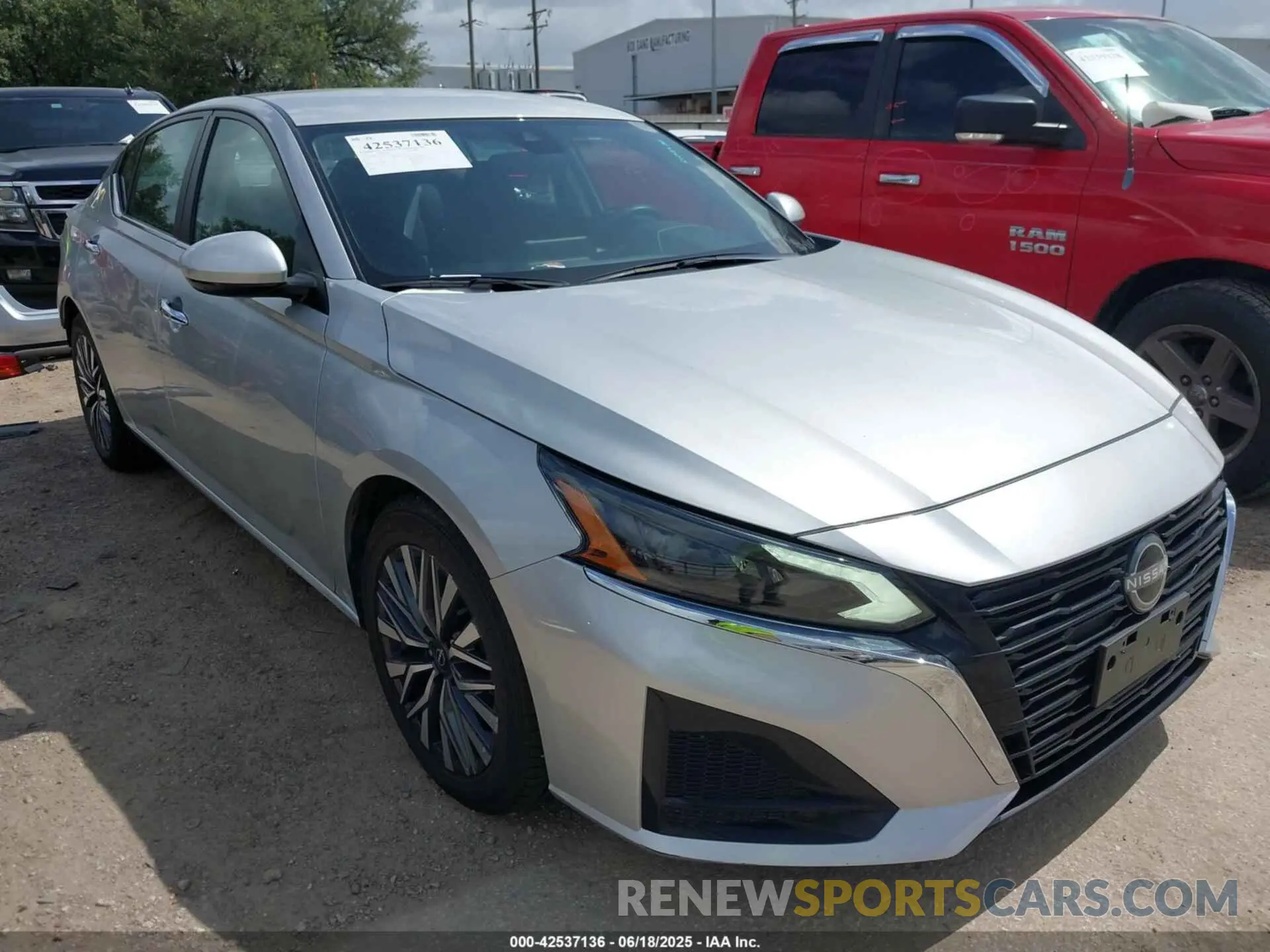 1 Photograph of a damaged car 1N4BL4DV6PN373141 NISSAN ALTIMA 2023