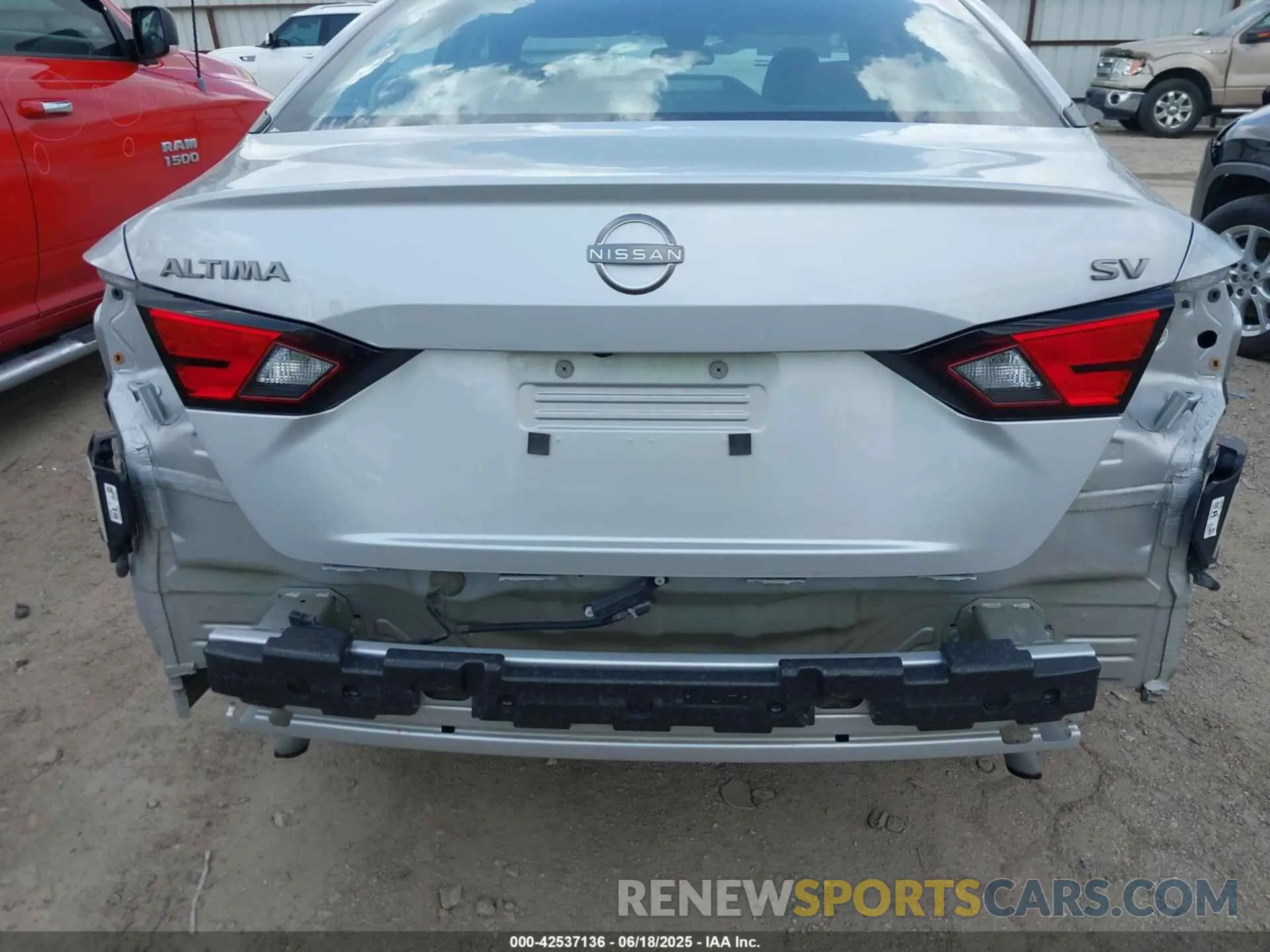 6 Photograph of a damaged car 1N4BL4DV6PN373141 NISSAN ALTIMA 2023