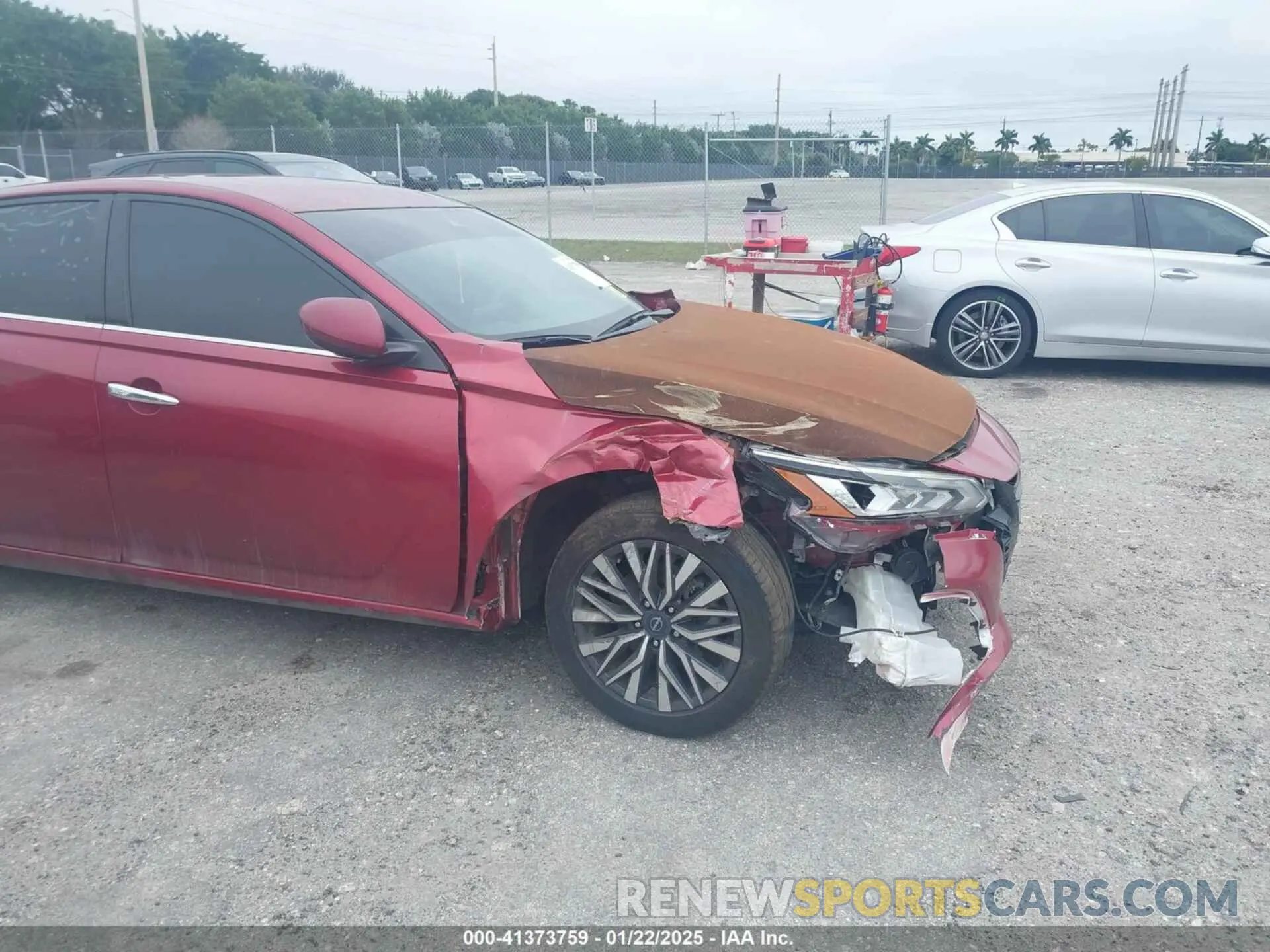 6 Photograph of a damaged car 1N4BL4DV6PN381045 NISSAN ALTIMA 2023